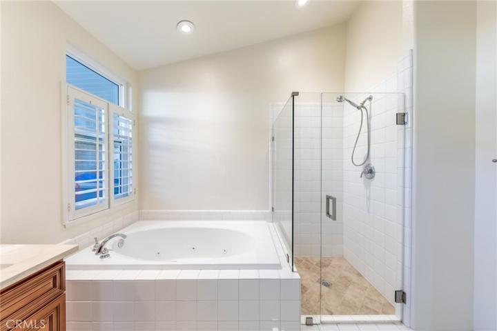 1027 Stonehedge Drive, Glendora, California 91740