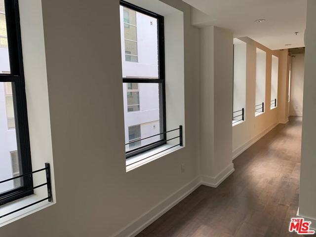 727 W 7th Street Unit 1022, Los Angeles, California 90017