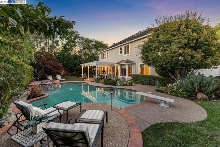 60 Shelterwood Dr, Danville, California 94506