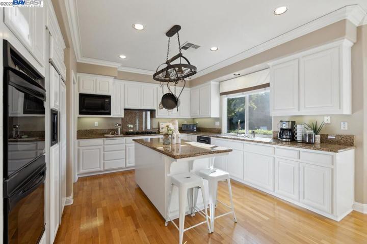 60 Shelterwood Dr, Danville, California 94506