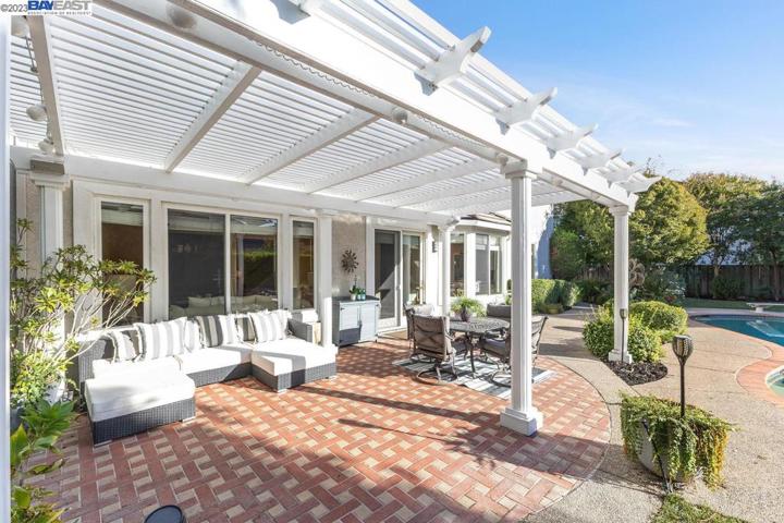 60 Shelterwood Dr, Danville, California 94506