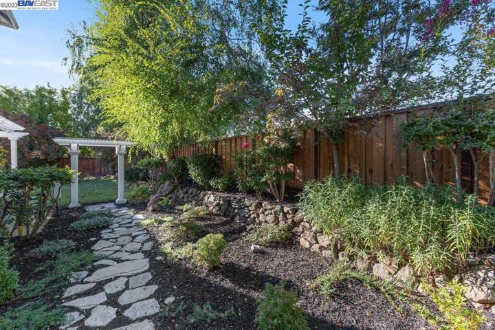 60 Shelterwood Dr, Danville, California 94506