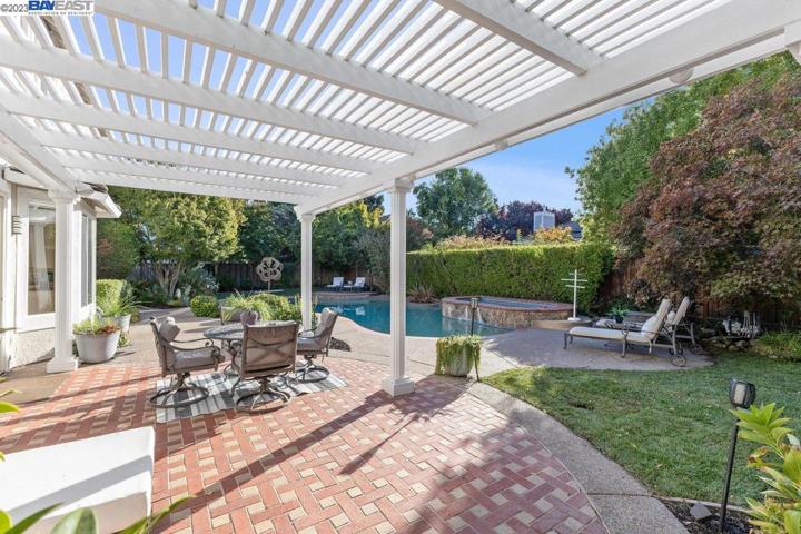 60 Shelterwood Dr, Danville, California 94506