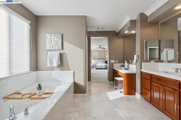 60 Shelterwood Dr, Danville, California 94506