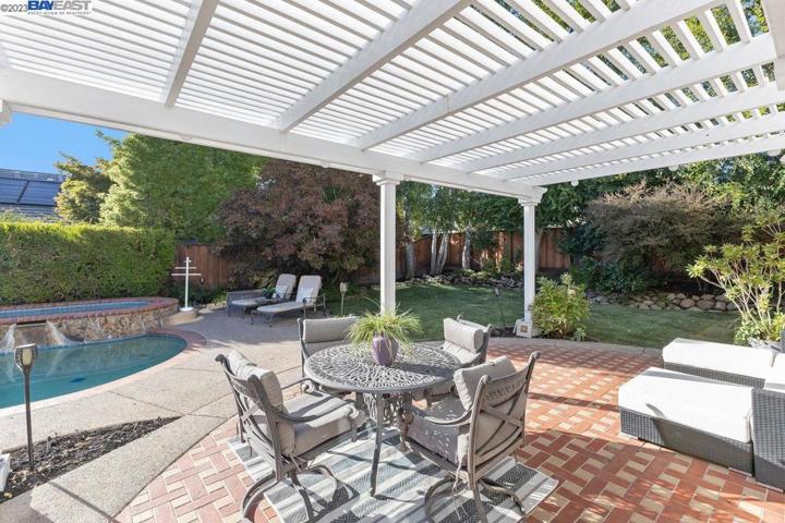 60 Shelterwood Dr, Danville, California 94506
