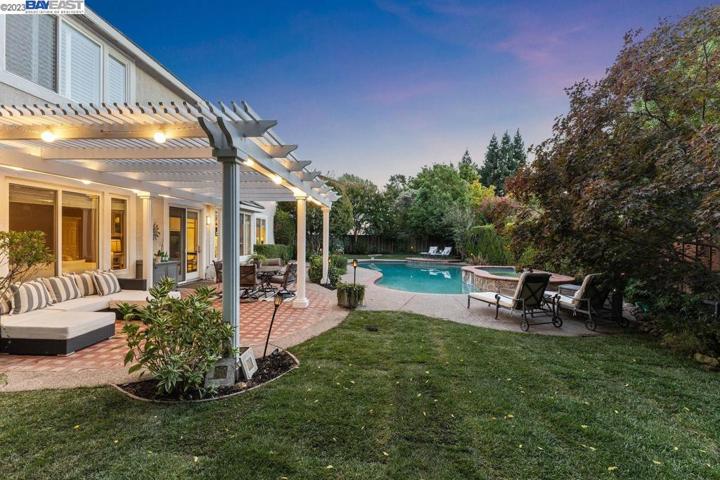 60 Shelterwood Dr, Danville, California 94506