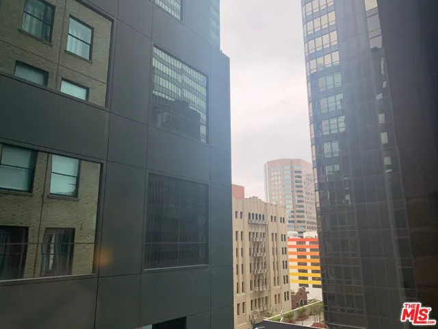 727 W 7th Street Unit 715, Los Angeles, California 90017