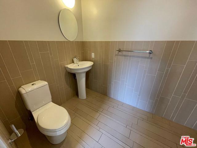 727 W 7th Street Unit 313, Los Angeles, California 90017