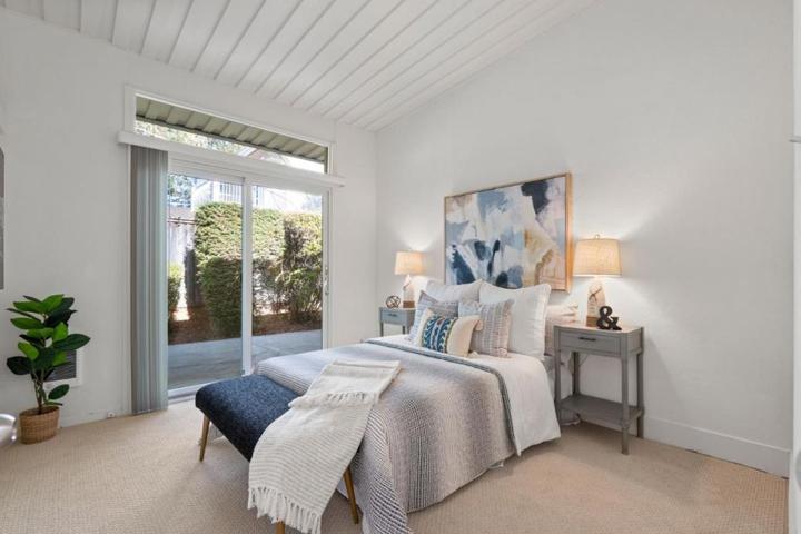 521 Middle Court, Menlo Park, California 94025