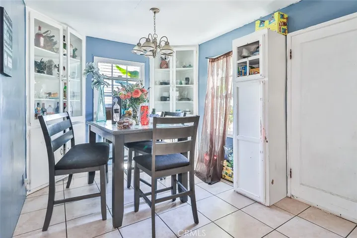 611 Magnolia Avenue, Oxnard, California 93030