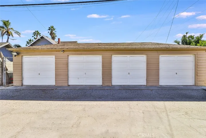 611 Magnolia Avenue, Oxnard, California 93030