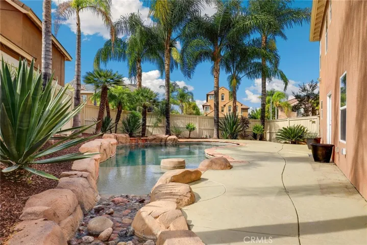 Gorgeous Pool and Spa
