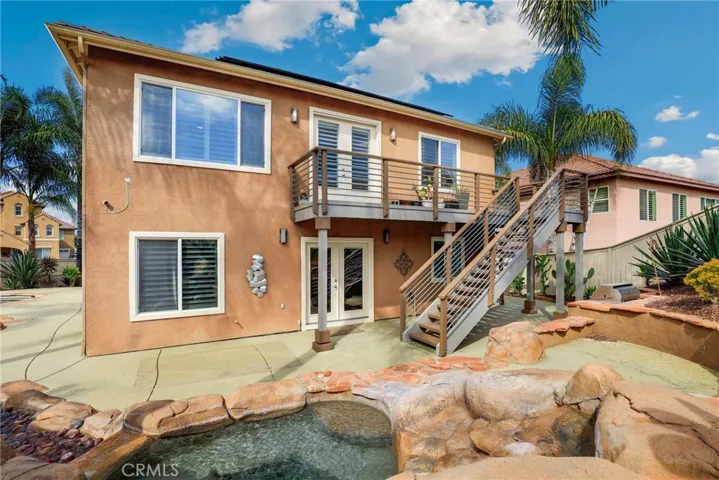 Incredible Entertainers Back Yard