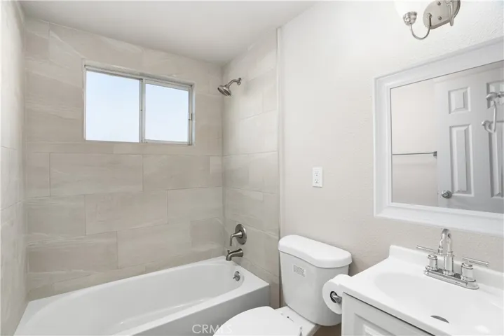 913 E Alvin Avenue, Santa Maria, California 93454