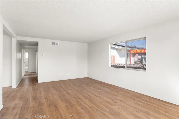 913 E Alvin Avenue, Santa Maria, California 93454