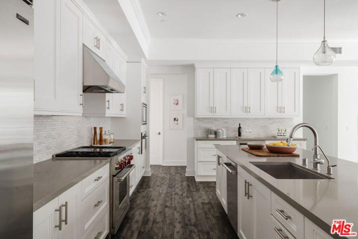 12776 Aurora Place Unit 1, Los Angeles, California 90094