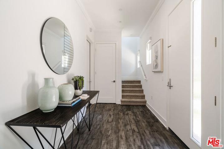 12776 Aurora Place Unit 1, Los Angeles, California 90094