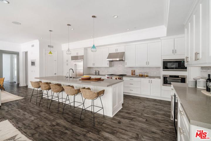 12776 Aurora Place Unit 1, Los Angeles, California 90094