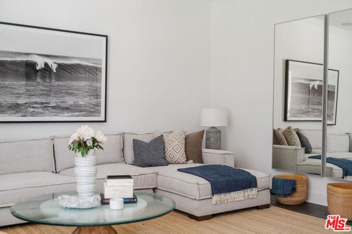 12776 Aurora Place Unit 1, Los Angeles, California 90094