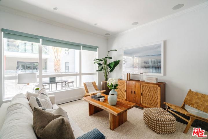 12776 Aurora Place Unit 1, Los Angeles, California 90094