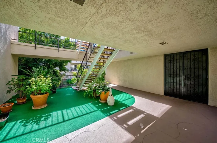 2392 Via Mariposa West W Unit 1E, Laguna Woods, California 92637