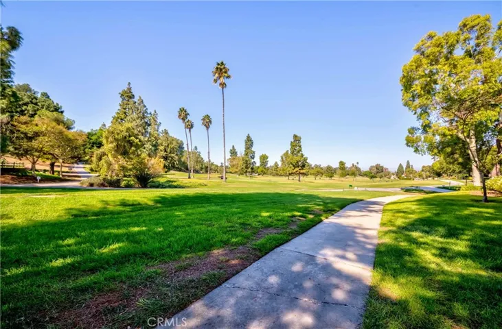 2392 Via Mariposa West W Unit 1E, Laguna Woods, California 92637