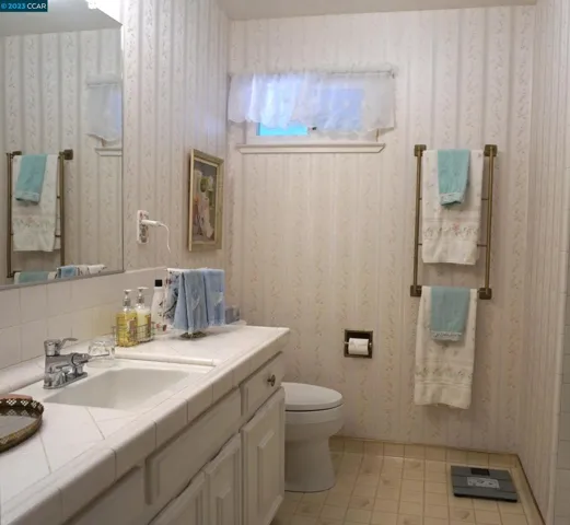 1995 Mohawk Drive, Pleasant Hill, California 94523-3125