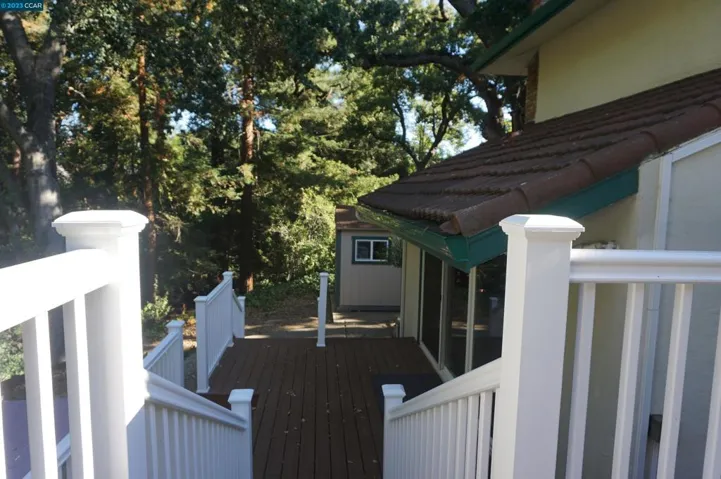 1995 Mohawk Drive, Pleasant Hill, California 94523-3125