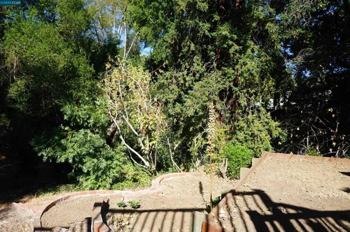 1995 Mohawk Drive, Pleasant Hill, California 94523-3125