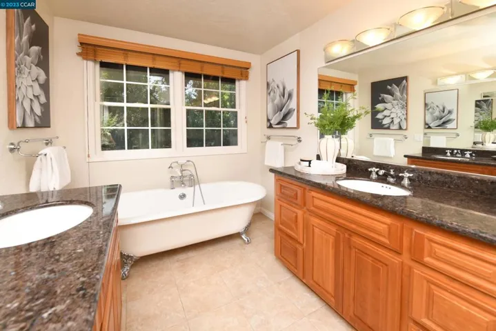 Claw Foot Tub