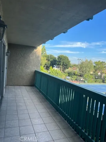 412 N Bellflower Boulevard Unit 215, Long Beach, California 90814