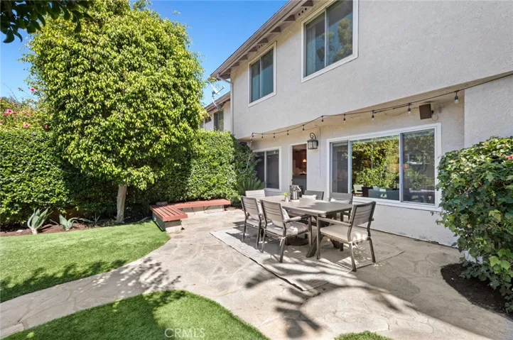 184 W Yale Loop, Irvine, California 92604