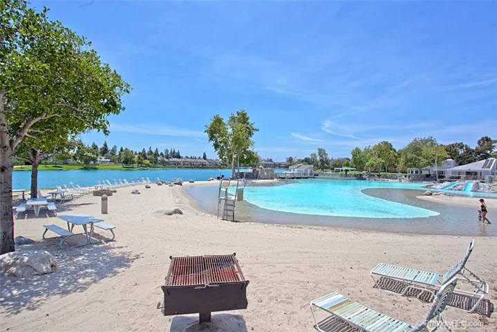 184 W Yale Loop, Irvine, California 92604
