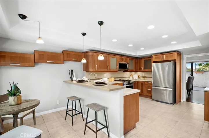 184 W Yale Loop, Irvine, California 92604