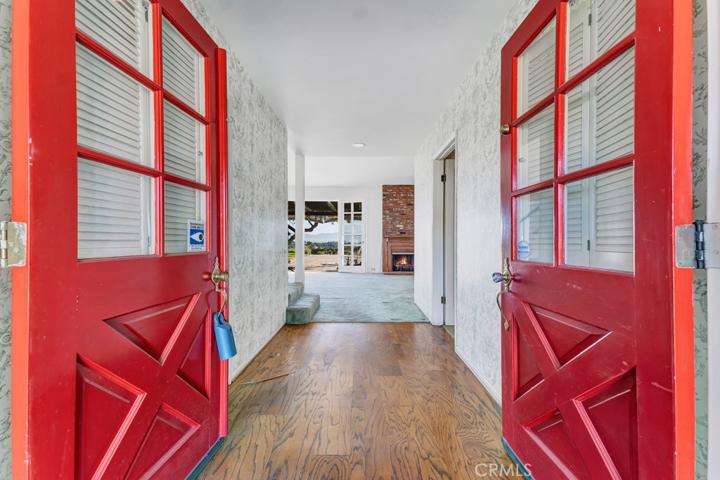 6704 Julie Lane, West Hills, California 91307