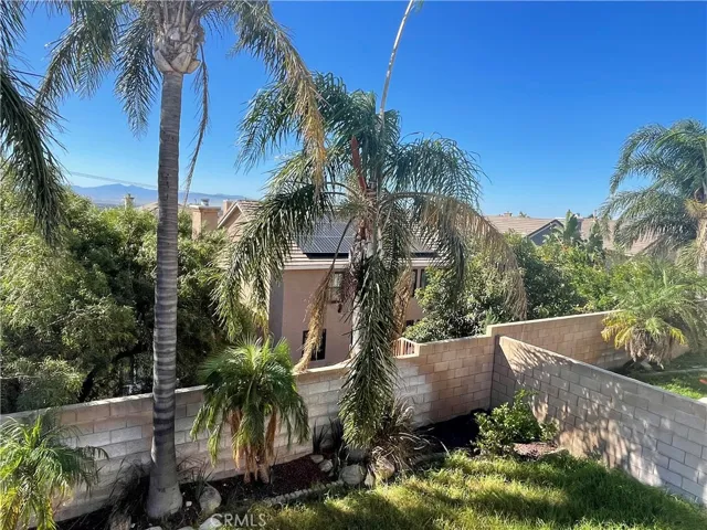 14669 Nova Scotia Drive, Fontana, California 92336