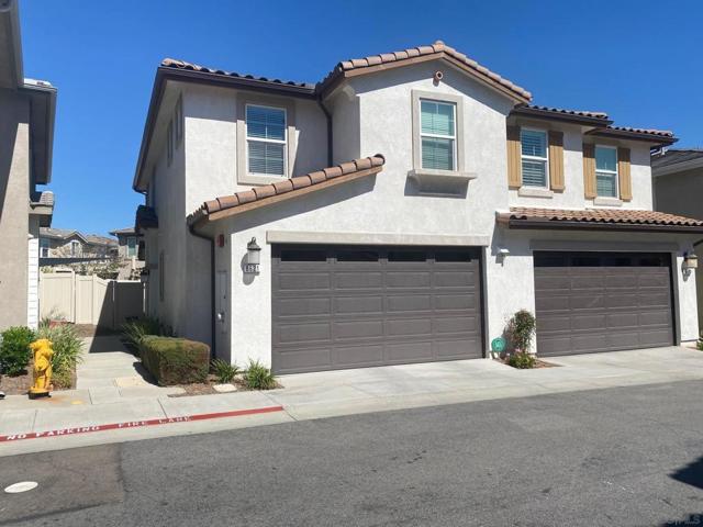 8621 Sage Shadow Dr, Lakeside, California 92040