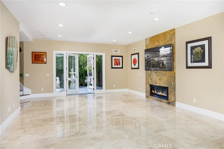 25526 Lone Pine Cir, Laguna Hills, California 92653