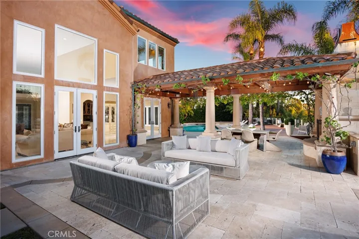 25526 Lone Pine Cir, Laguna Hills, California 92653