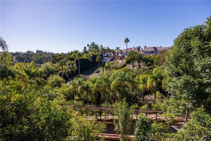 25526 Lone Pine Cir, Laguna Hills, California 92653