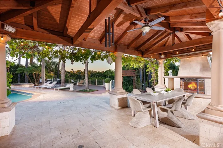 25526 Lone Pine Cir, Laguna Hills, California 92653