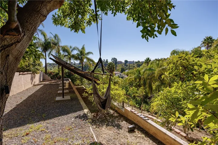 25526 Lone Pine Cir, Laguna Hills, California 92653