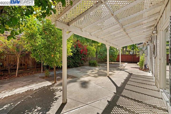 36778 Oak St, Fremont, California 94536