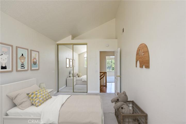 UPSTAIRS (3RD) BEDROOM VIRTUAL STAGING