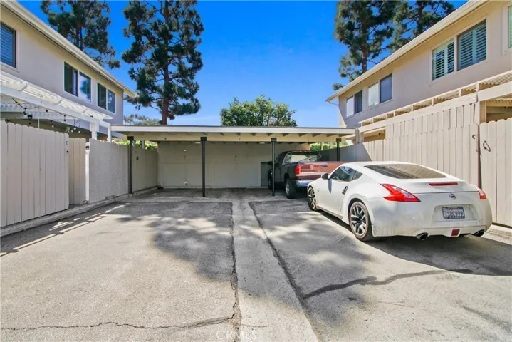 6712 Sun Drive Unit C, Huntington Beach, California 92647