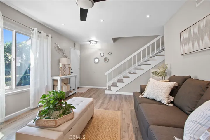 6712 Sun Drive Unit C, Huntington Beach, California 92647