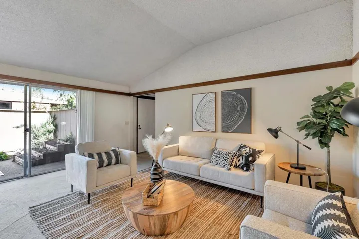 500 W Middlefield Road Unit 169, Mountain View, California 94043