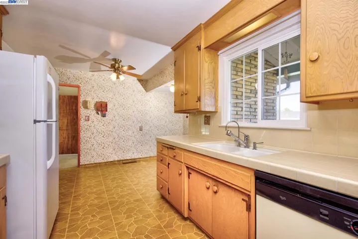 5116 Troy Ave, Fremont, California 94536