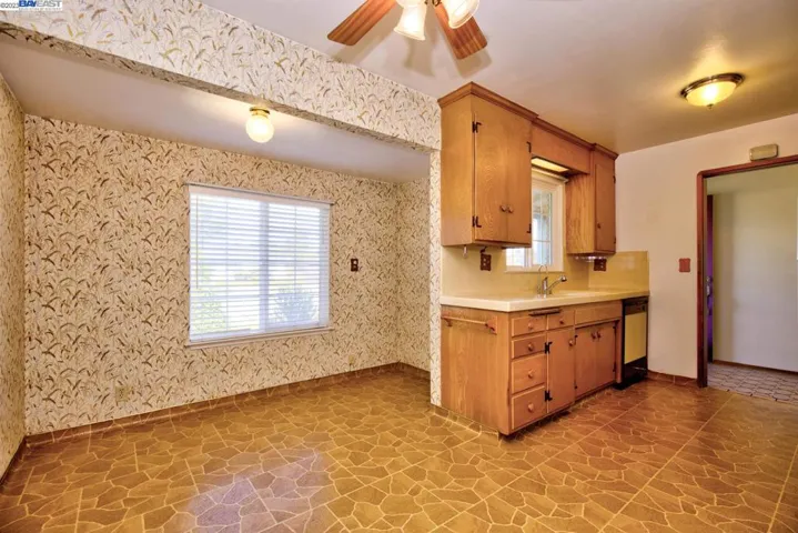 5116 Troy Ave, Fremont, California 94536