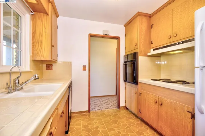 5116 Troy Ave, Fremont, California 94536